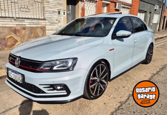 Autos - Volkswagen Vento gli impecable permu 2018 Nafta 136000Km - En Venta