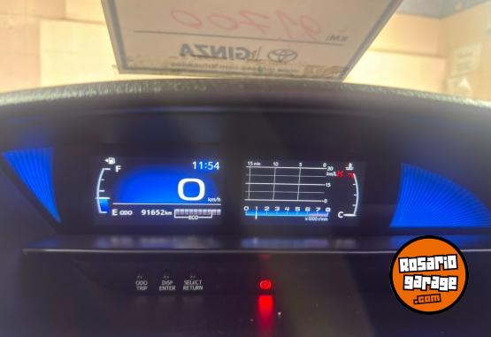 Autos - Toyota Etios 2017 GNC 80000Km - En Venta