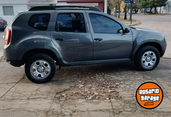 Autos - Renault Duster 2011 Nafta 135000Km - En Venta