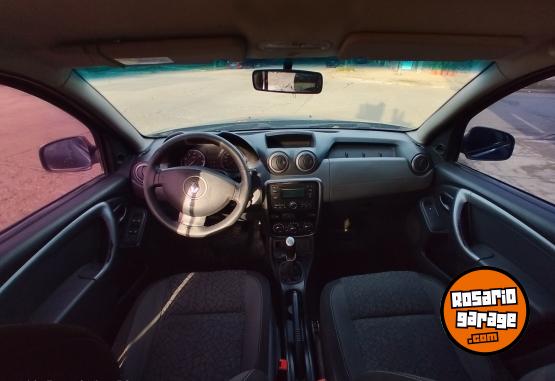 Autos - Renault Duster 2011 Nafta 135000Km - En Venta