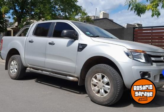 Camionetas - Ford Ranger 2012 Diesel 141200Km - En Venta