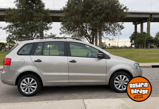 Autos - Volkswagen SURAN 1..6 TRENDLINE 2012 Nafta 120000Km - En Venta