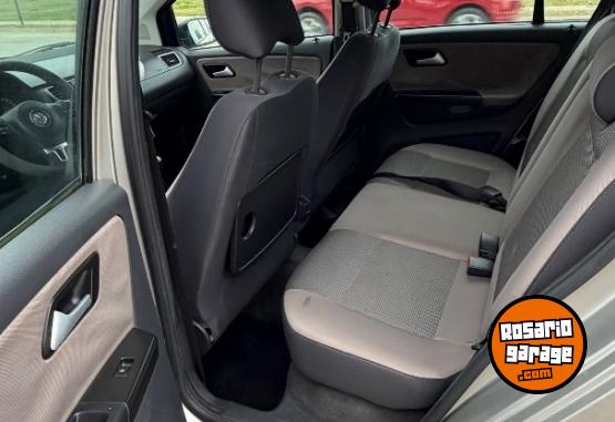 Autos - Volkswagen SURAN 1..6 TRENDLINE 2012 Nafta 120000Km - En Venta