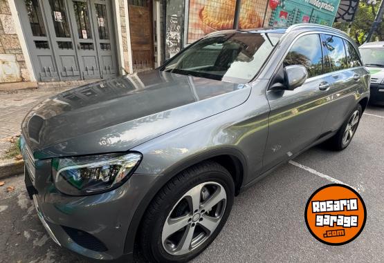 Camionetas - Mercedes Benz glc 300 4matic 4x4 2016 Nafta 200000Km - En Venta