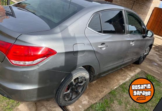 Autos - Citroen C4 Lounge 2014 GNC 197000Km - En Venta