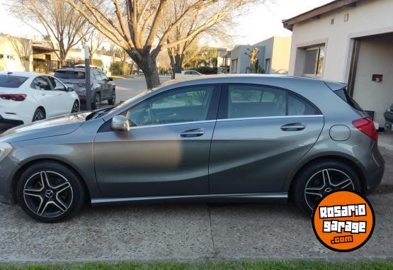 Autos - Mercedes Benz A 200 2013 Nafta 112000Km - En Venta