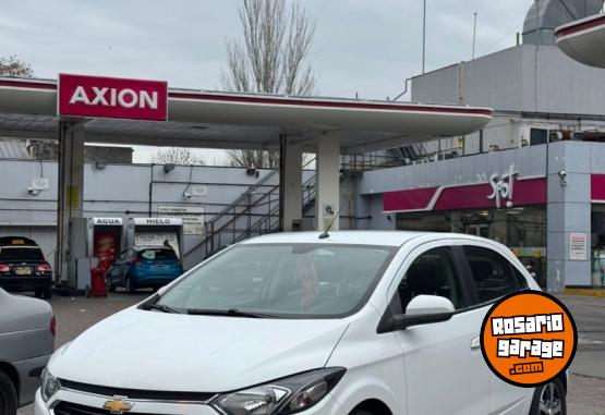Autos - Chevrolet ONIX LTZ 2019 Nafta 61000Km - En Venta