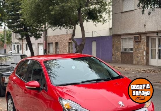 Autos - Peugeot 208 2017 Nafta 94000Km - En Venta