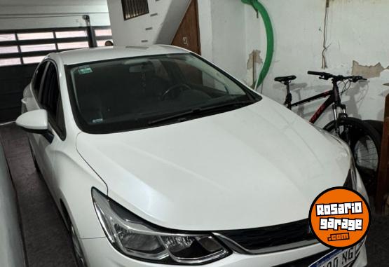 Autos - Chevrolet CRUZE 2018 Nafta 82000Km - En Venta