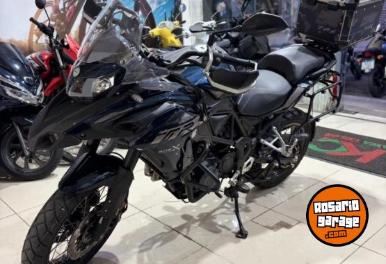 Motos - Benelli TRK 502 X 2022 Nafta 9500Km - En Venta