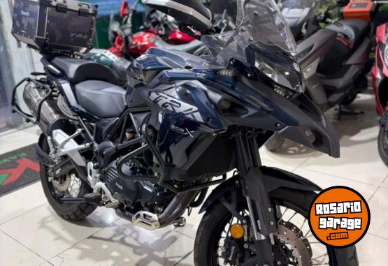 Motos - Benelli TRK 502 X 2022 Nafta 9500Km - En Venta
