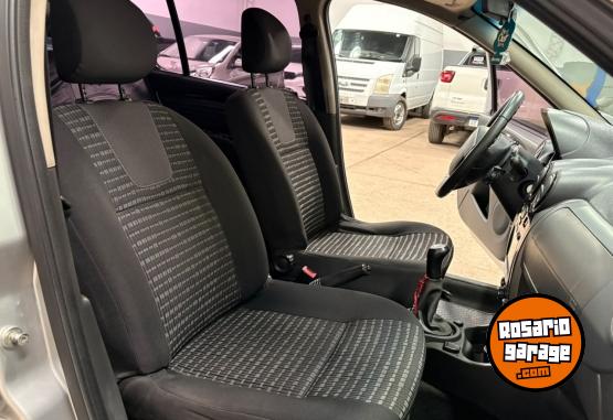 Autos - Renault Sandero 1.6 Privilege 2014 GNC 169000Km - En Venta