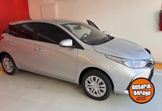 Autos - Toyota Yaris 2025 Nafta 14000Km - En Venta