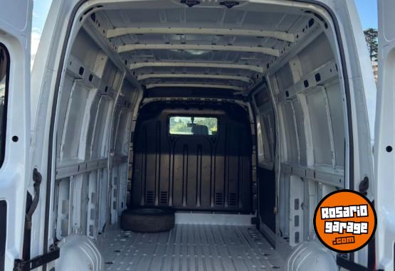 Utilitarios - Renault Master 2016 Diesel 269000Km - En Venta
