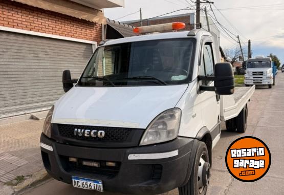 Camiones y Gr�as - Iveco daily 70-17  mod 2018 con plataformaa - En Venta