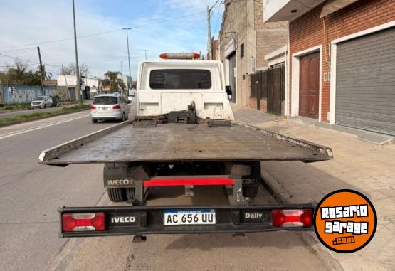 Camiones y Gr�as - Iveco daily 70-17  mod 2018 con plataformaa - En Venta