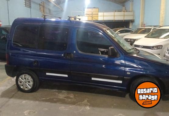 Utilitarios - Peugeot Partner 2007 Diesel 160000Km - En Venta