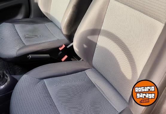 Autos - Volkswagen Gol Trend 2011 GNC 199500Km - En Venta