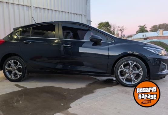 Autos - Chevrolet Cruze 2021 Nafta 73000Km - En Venta