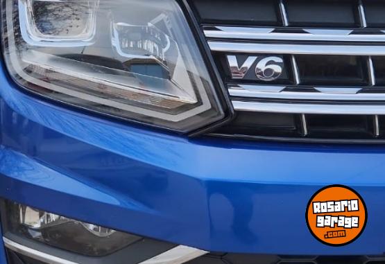 Camionetas - Volkswagen Amarok v6 HIGHLINE 2018 Diesel 86000Km - En Venta