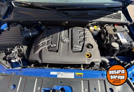 Camionetas - Volkswagen Amarok v6 HIGHLINE 2018 Diesel 86000Km - En Venta