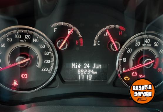 Autos - Fiat Palio Attractive 2016 Nafta 89000Km - En Venta