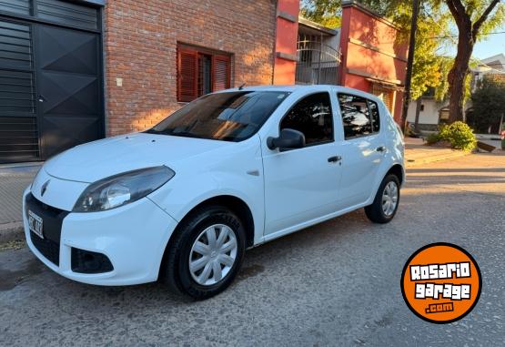Autos - Renault Sandero 2013 Nafta 67000Km - En Venta