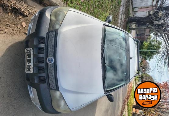 Autos - Fiat Aventure 2007 GNC 187000Km - En Venta