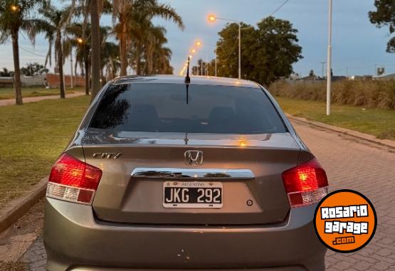 Autos - Honda city 2010 Nafta 140000Km - En Venta
