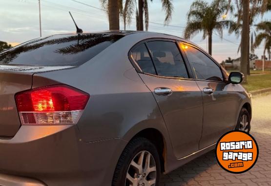 Autos - Honda city 2010 Nafta 140000Km - En Venta