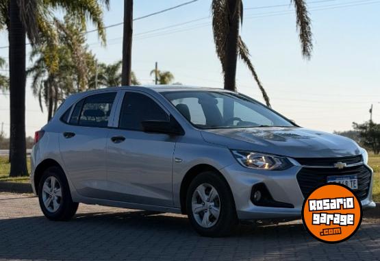 Autos - Chevrolet onix 2022 Nafta 90000Km - En Venta