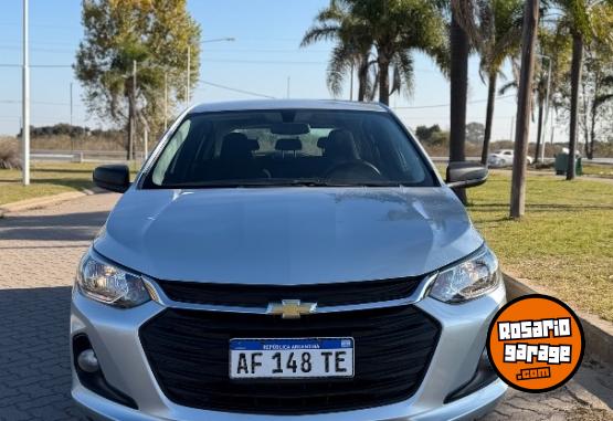 Autos - Chevrolet onix 2022 Nafta 90000Km - En Venta