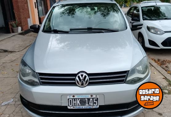 Autos - Volkswagen Suran higline 2014 GNC 156000Km - En Venta