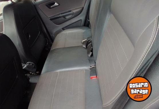 Autos - Volkswagen Suran higline 2014 GNC 156000Km - En Venta
