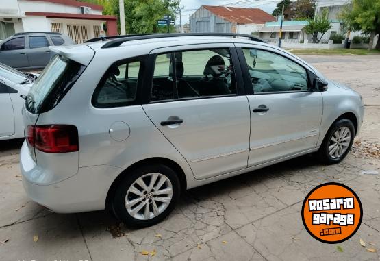 Autos - Volkswagen Suran higline 2014 GNC 156000Km - En Venta