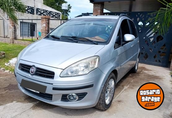 Autos - Fiat escence 2011 GNC 111111Km - En Venta