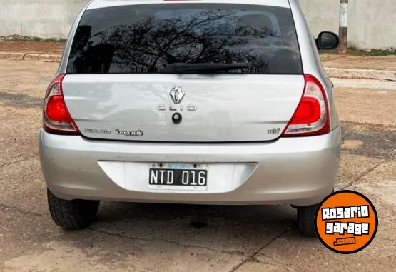 Autos - Renault clio 2014 Nafta 152000Km - En Venta