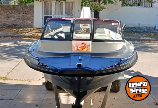 Embarcaciones - VENDO LANCHA CASCO TRAICO DE PAGLIETINI - En Venta