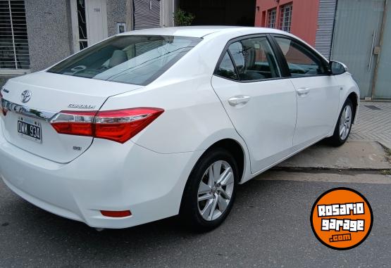 Autos - Toyota COROLLA XEI 2015 Nafta 142000Km - En Venta