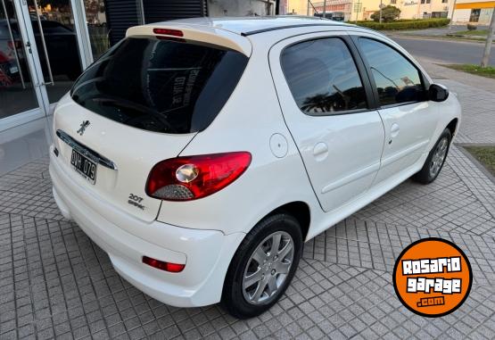 Autos - Peugeot 207 ALLURE 1.4 5P 2015 Nafta 150000Km - En Venta