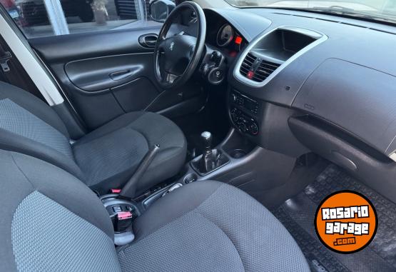Autos - Peugeot 207 ALLURE 1.4 5P 2015 Nafta 150000Km - En Venta