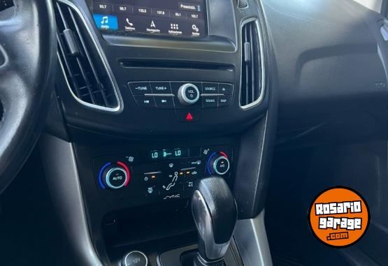 Autos - Ford FOCUS SE PLUS AT 2018 Nafta 114000Km - En Venta