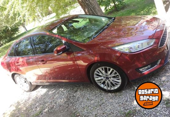 Autos - Ford FOCUS SE PLUS AT 2018 Nafta 114000Km - En Venta