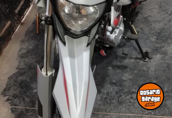 Motos - Motomel Skua 2025 Nafta 1800Km - En Venta