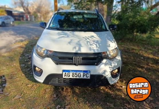 Autos - Fiat Mobi Trekking 2024 Nafta 22000Km - En Venta