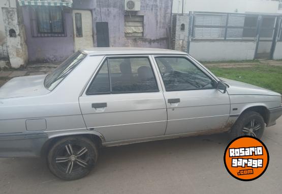 Autos - Renault Renault 1.6 1995 Nafta 80000Km - En Venta
