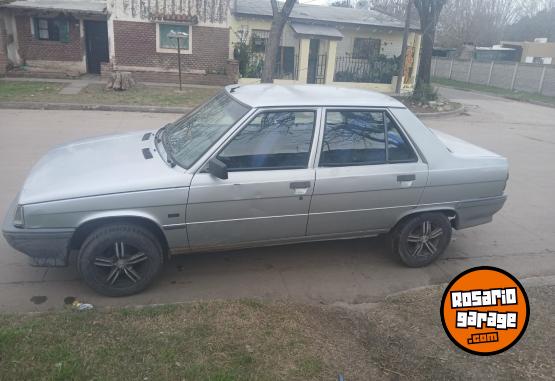Autos - Renault Renault 1.6 1995 Nafta 80000Km - En Venta