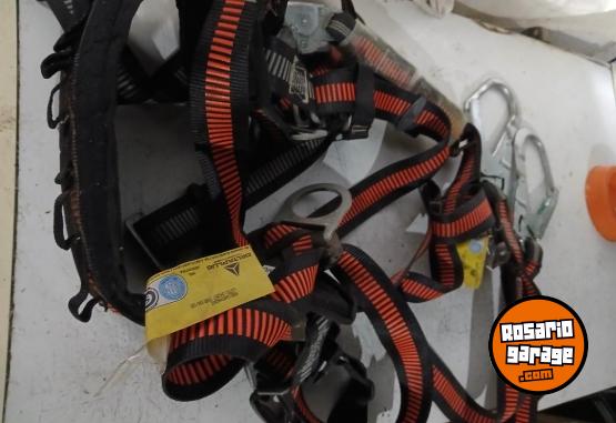 Herramientas - Vendo arn�s profecional - En Venta