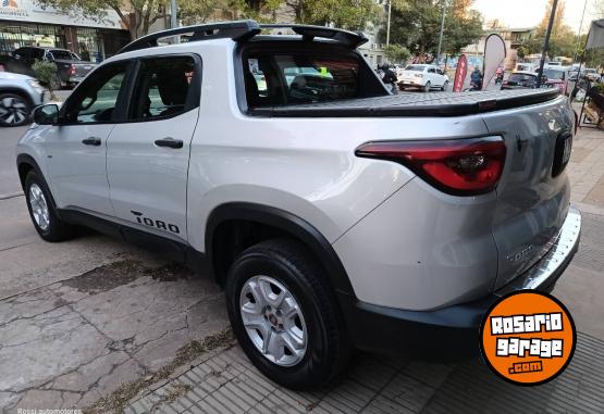 Camionetas - Fiat TORO FREEDOM 2.0 TDI 4X2 2017 Diesel 117000Km - En Venta