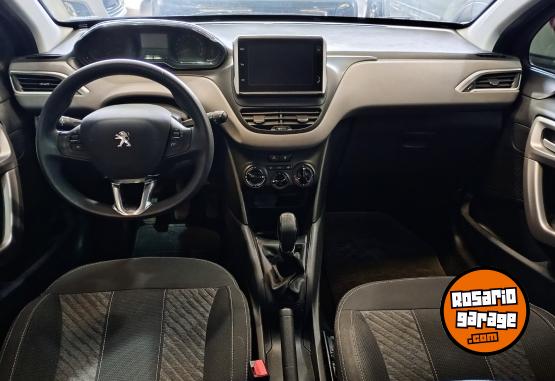 Autos - Peugeot 208 2019 Nafta 62000Km - En Venta